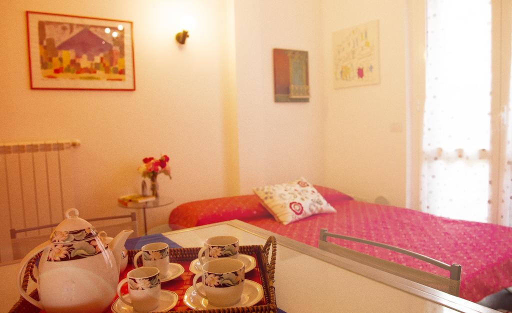 La Casetta B&B Cernusco Sul Naviglio Phòng bức ảnh