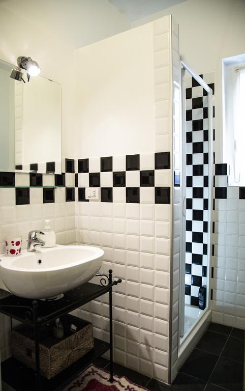 La Casetta B&B Cernusco Sul Naviglio Phòng bức ảnh